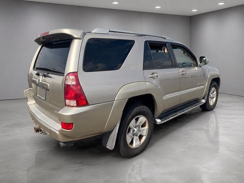 Used 2004 Toyota 4Runner Limited AWD/4WD image 4