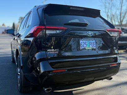 Used 2024 Toyota RAV4 SE