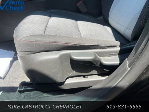 Used 2025 Chevrolet Trax RS w/ Driver Confidence Package FWD image 9