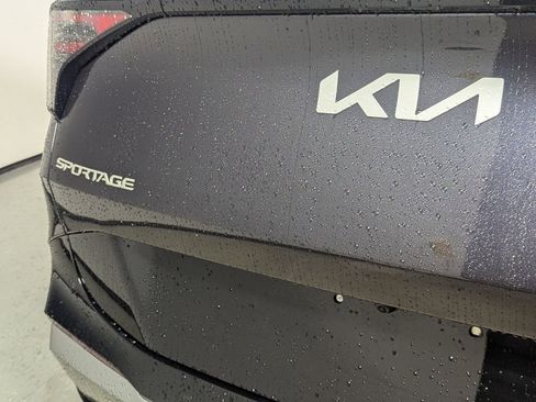 New 2026 Kia Sportage SX FWD image 8