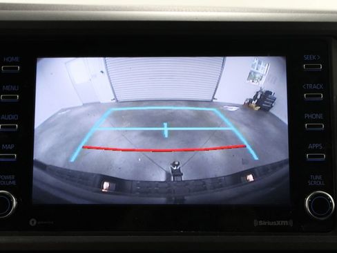 Used 2021 Toyota Tacoma TRD Off-Road image 31