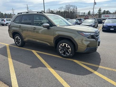 New 2026 Subaru Forester Premium AWD/4WD image 3