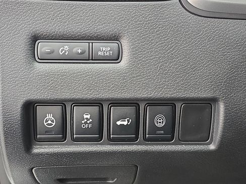 Used 2022 Nissan Murano Platinum w/ Cargo Package image 26