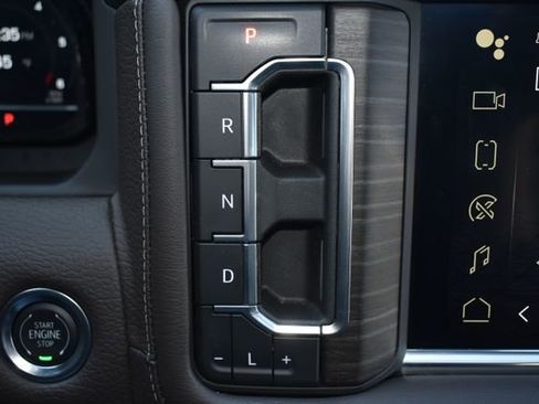 Used 2022 GMC Yukon Denali image 28