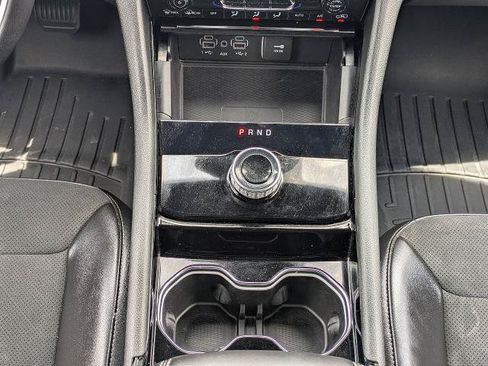 Used 2023 Jeep Grand Cherokee L Laredo RWD image 20