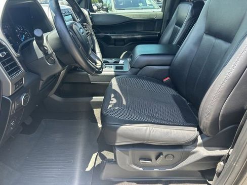 Used 2020 Ford Expedition XLT w/ Equipment Group 202A RWD image 10