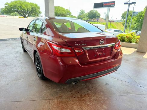 Used 2016 Nissan Altima 2.5 S w/ Power Driver Seat Package FWD image 4
