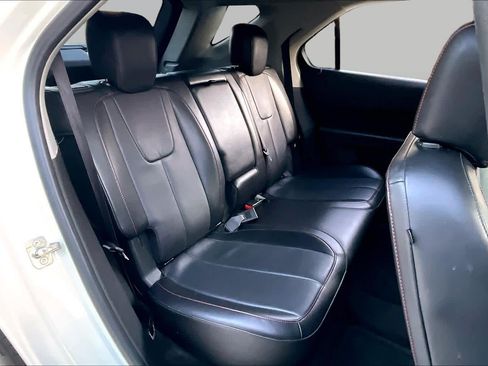 Used 2012 Chevrolet Equinox LTZ FWD image 17