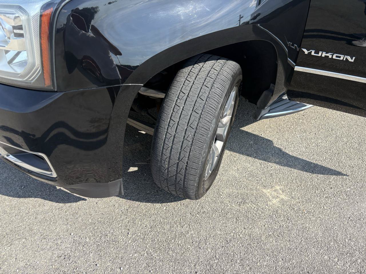 Used 2015 GMC Yukon SLT w/ Open Road Package AWD/4WD image 68