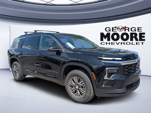 New 2025 Chevrolet Traverse LT w/ Enhanced Driving Package image 1