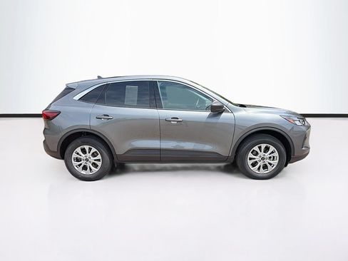 Certified 2024 Ford Escape Active AWD/4WD image 4