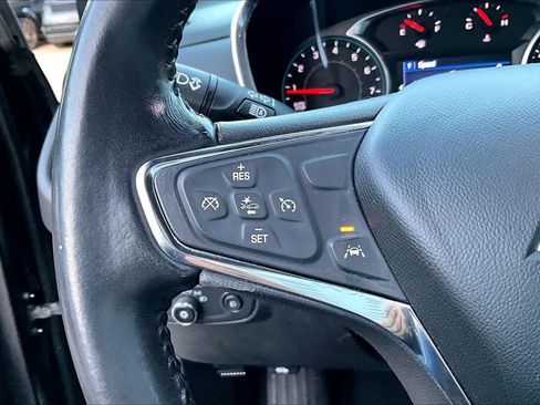 Used 2021 Chevrolet Equinox LT FWD image 24