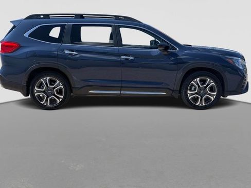Used 2024 Subaru Ascent Touring w/ Popular Package #2 AWD/4WD image 6