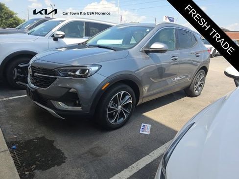 Used 2021 Buick Encore GX Essence w/ Advanced Technology Package FWD image 4
