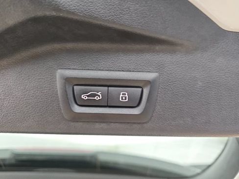 Used 2024 BMW X5 xDrive40i AWD/4WD image 31