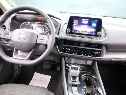 New 2026 Nissan Rogue SV w/ Cold Weather Package AWD/4WD image 16