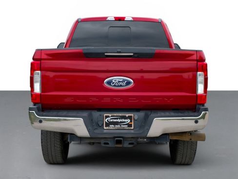 Used 2017 Ford F250 Lariat w/ Lariat Ultimate Package AWD/4WD image 8
