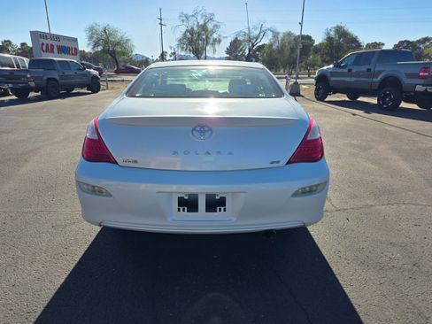 Used 2008 Toyota Solara SE image 4