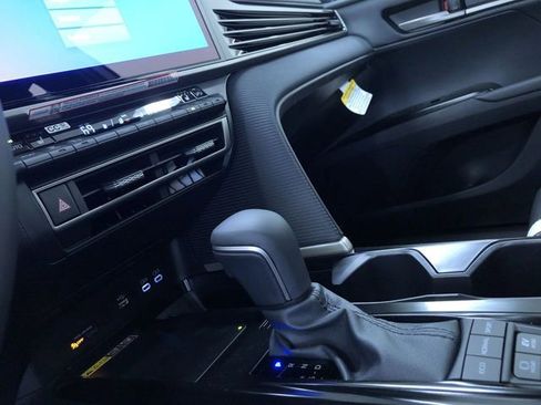 New 2026 Toyota Camry SE image 21