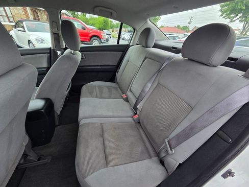 Used 2012 Nissan Sentra 2.0 SR FWD image 15