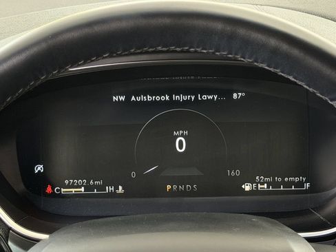 Used 2019 Lincoln Nautilus Select w/ Class II Trailer Tow Package AWD/4WD image 16