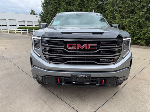 New 2026 GMC Sierra 1500 AT4 w/ AT4 Premium Package AWD/4WD image 6