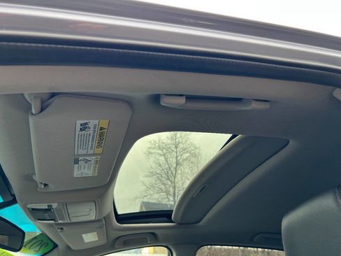 Used 2015 Acura RDX w/Tech AWD 4dr SUV w/Technolog image 32