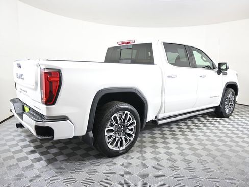 Used 2025 GMC Sierra 1500 Denali Ultimate AWD/4WD image 7