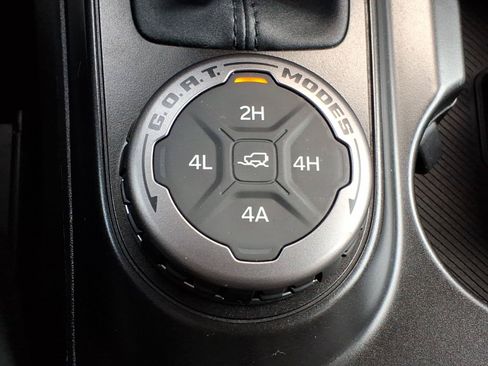 Used 2021 Ford Bronco Big Bend w/ Sasquatch Package AWD/4WD image 23