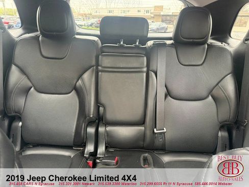 Used 2019 Jeep Cherokee Limited w/ Luxury Group AWD/4WD image 37