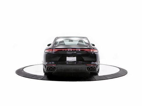 Used 2022 Porsche Panamera 4S AWD/4WD image 6
