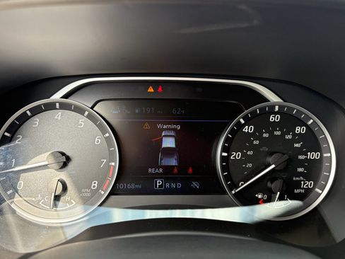 Used 2025 Nissan Frontier SV w/ SV Convenience Package image 17