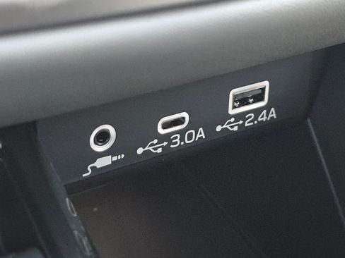 New 2025 Subaru Outback Premium image 26