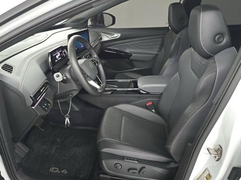 Used 2023 Volkswagen ID.4 Pro S RWD image 8