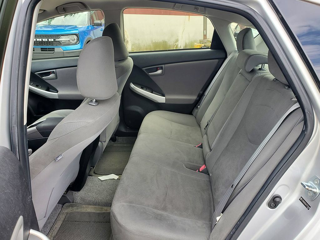 Used 2012 Toyota Prius Two FWD image 6