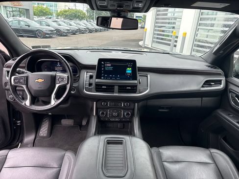 Used 2022 Chevrolet Tahoe LT w/ LT Signature Plus Package AWD/4WD image 12