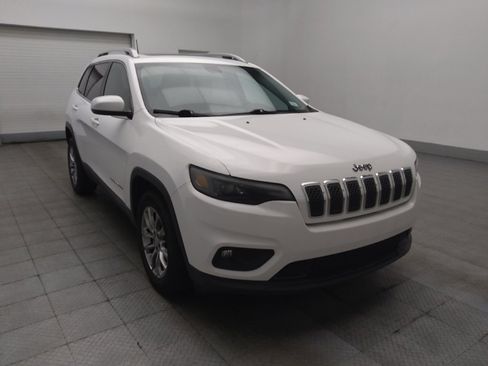 Used 2020 Jeep Cherokee Latitude Plus FWD image 13