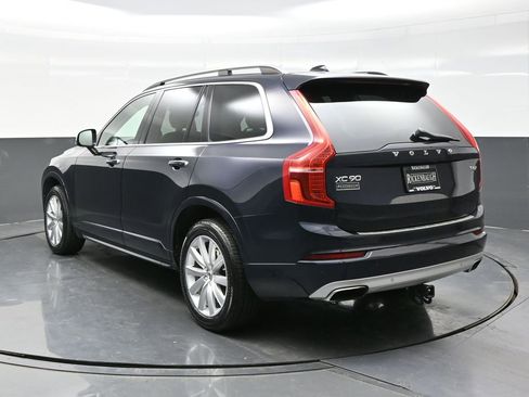 Used 2016 Volvo XC90 T6 Momentum w/ Vision Package image 5