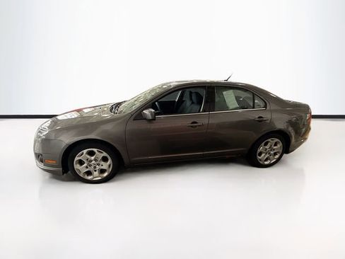 Used 2010 Ford Fusion SE FWD image 6