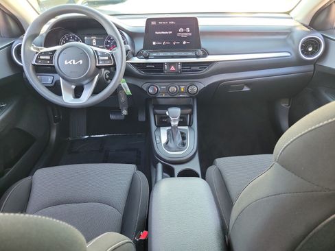 Used 2023 Kia Forte LXS w/ LXS Technology Package FWD image 27