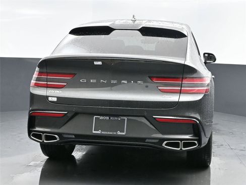 Used 2025 Genesis GV80 3.5T e-SC image 13