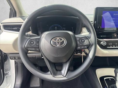 Certified 2026 Toyota Corolla LE FWD image 17