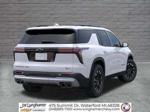 New 2027 Chevrolet Traverse Z71 w/ Driver Confidence Package AWD/4WD image 4