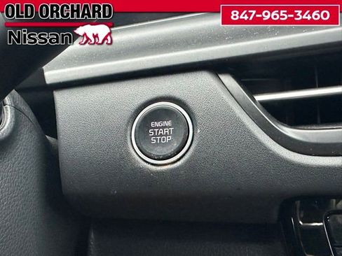 Used 2025 Kia Seltos SX AWD/4WD image 16