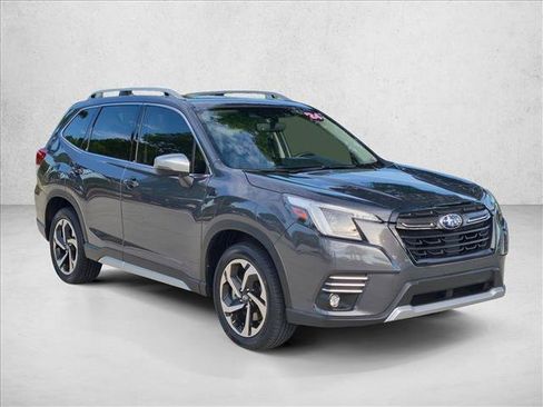 Used 2024 Subaru Forester Touring AWD/4WD image 3