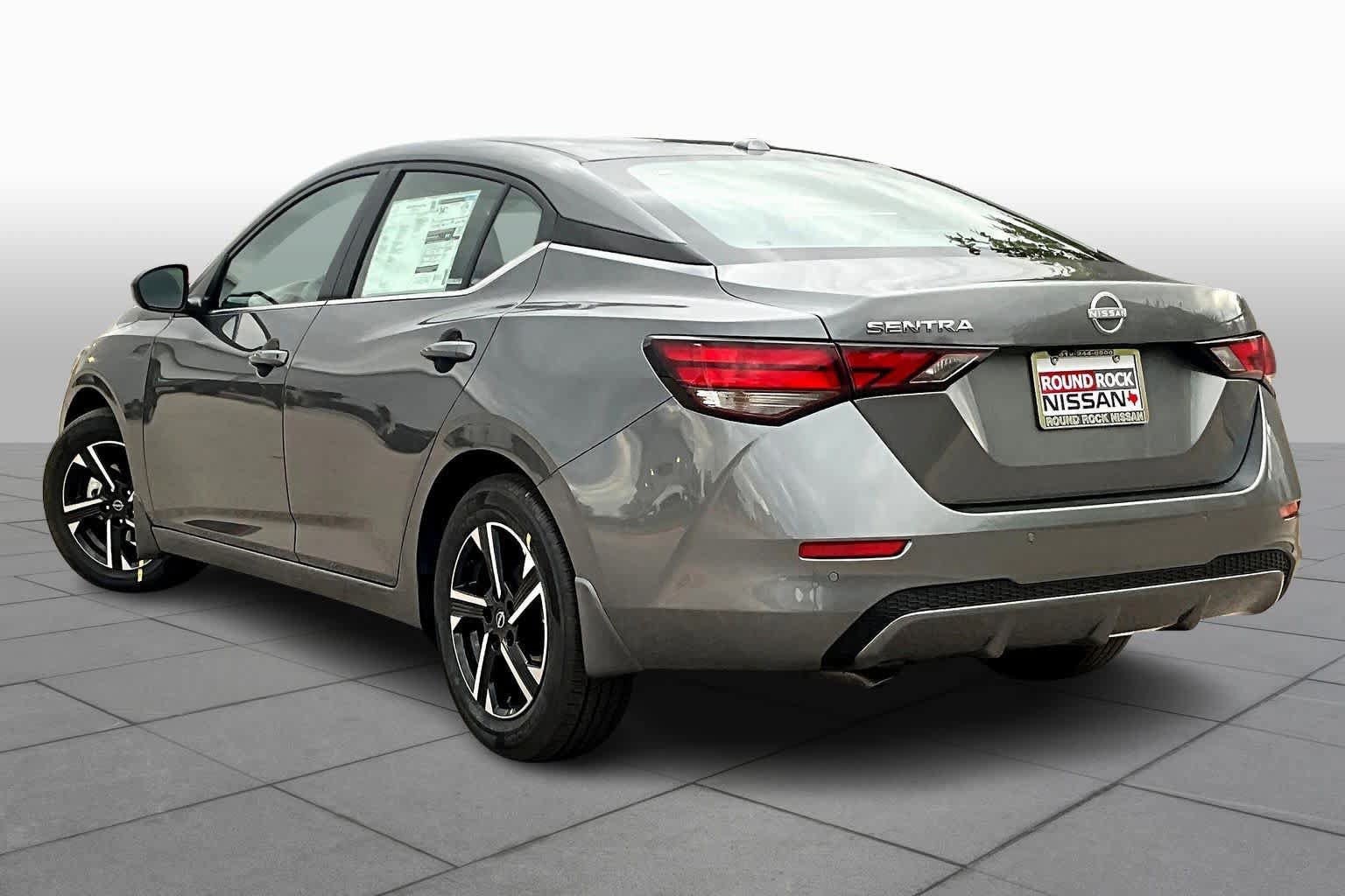 Used 2025 Nissan Sentra SV w/ All-Weather Package FWD image 7