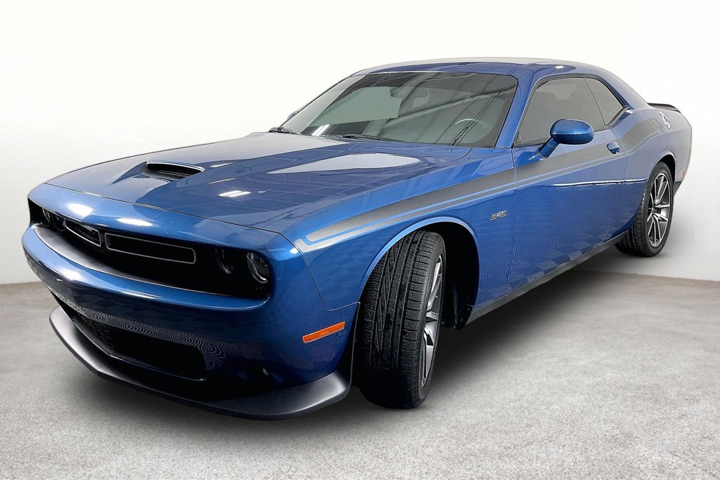 Used 2023 Dodge Challenger R/T RWD image 13