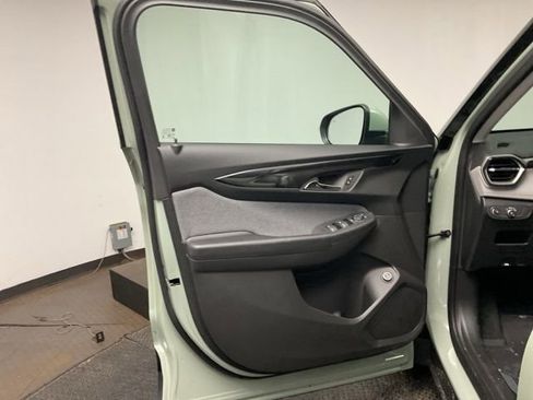 New 2026 Chevrolet TrailBlazer LT w/ Convenience Package image 9