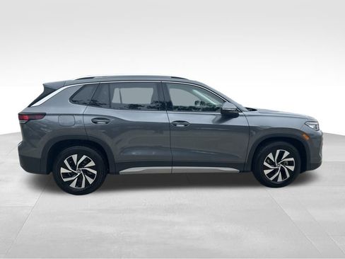 New 2026 Volkswagen Tiguan S FWD image 6