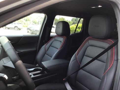New 2026 Chevrolet Equinox RS w/ LPO, Floor Liner Package FWD image 16